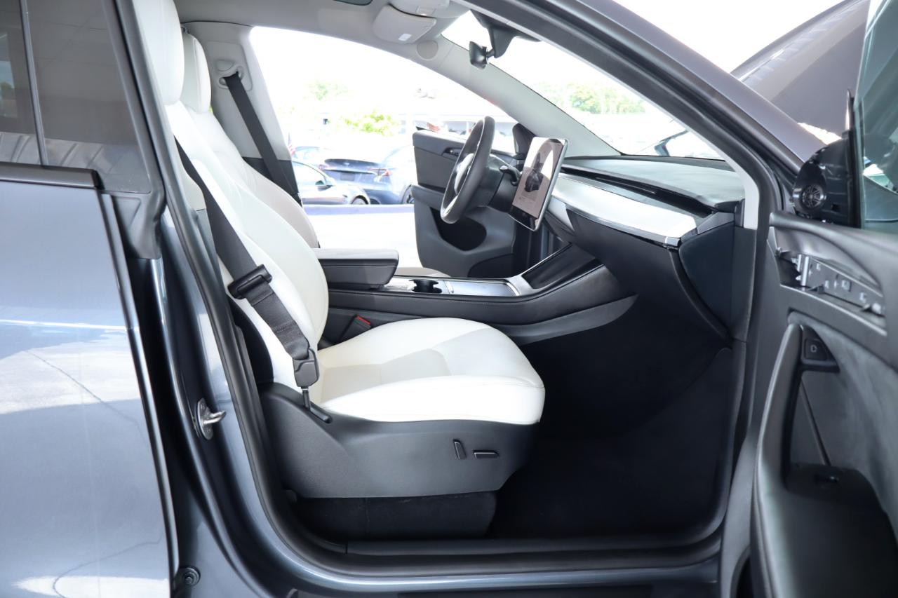 Tesla Model Y Long Range AWD 2023