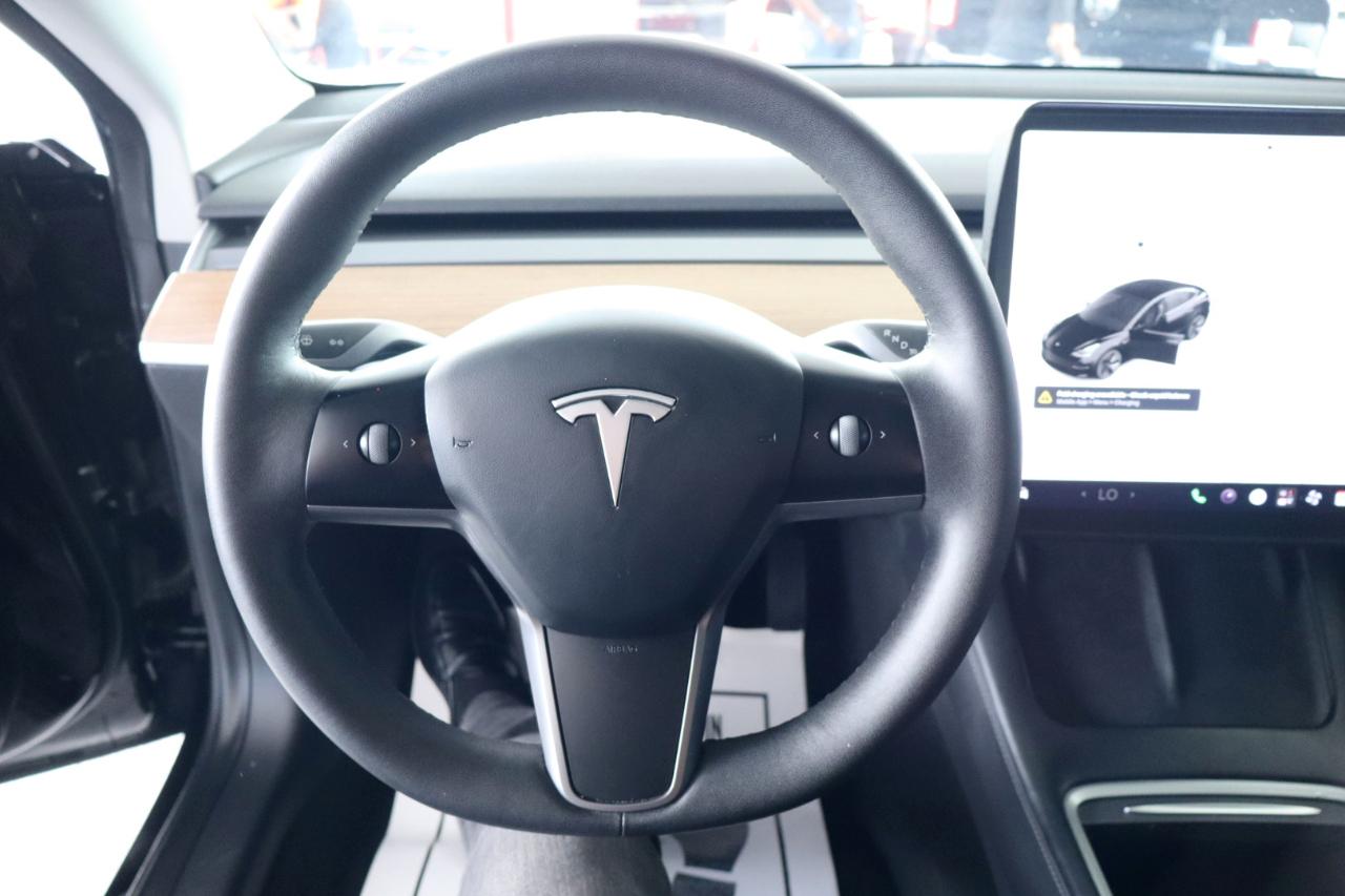 Tesla Model 3 Standard Range Plus RWD 2021