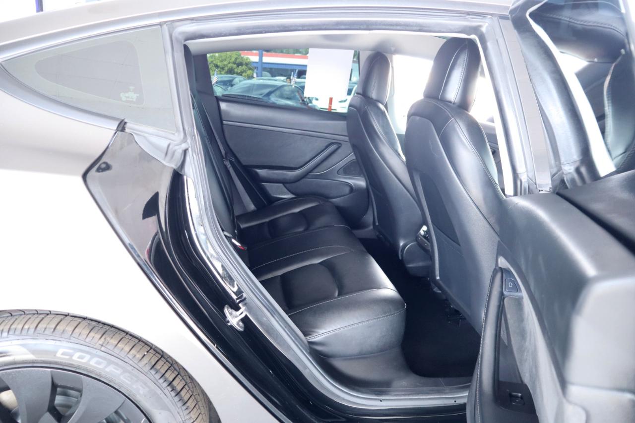 Tesla Model 3 Standard Range Plus RWD 2021