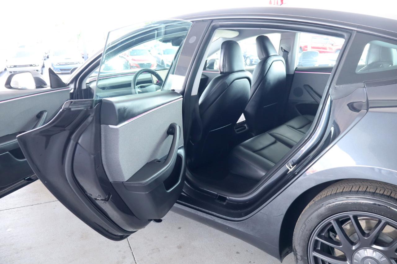 Tesla Model 3 RWD *Ltd Avail* 2024