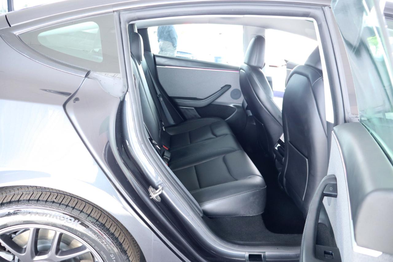 Tesla Model 3 RWD *Ltd Avail* 2024