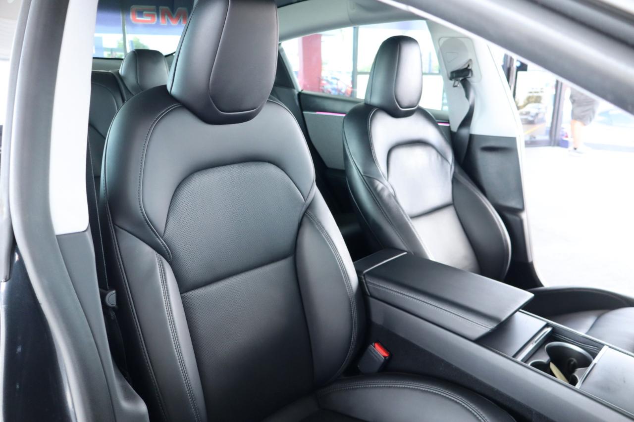 Tesla Model 3 RWD *Ltd Avail* 2024