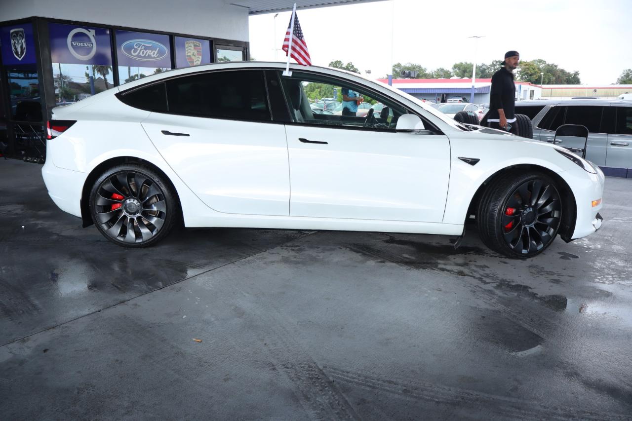 Tesla Model 3 Performance AWD 2023
