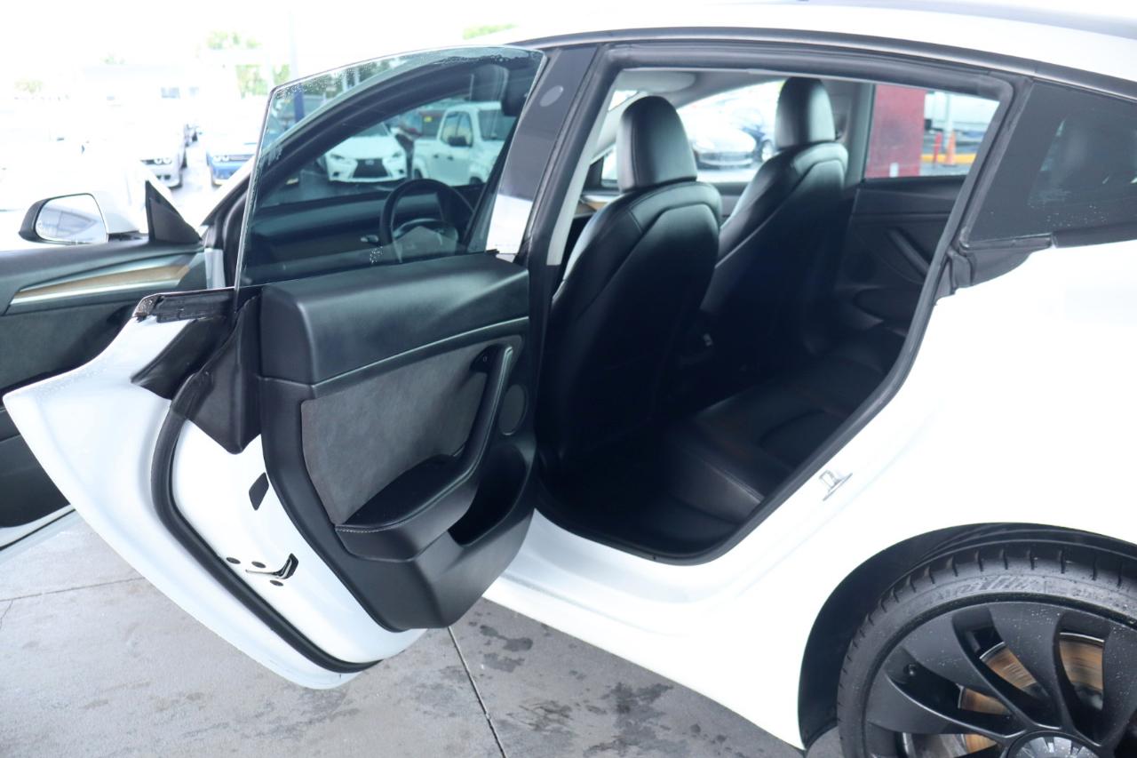 Tesla Model 3 Performance AWD 2023