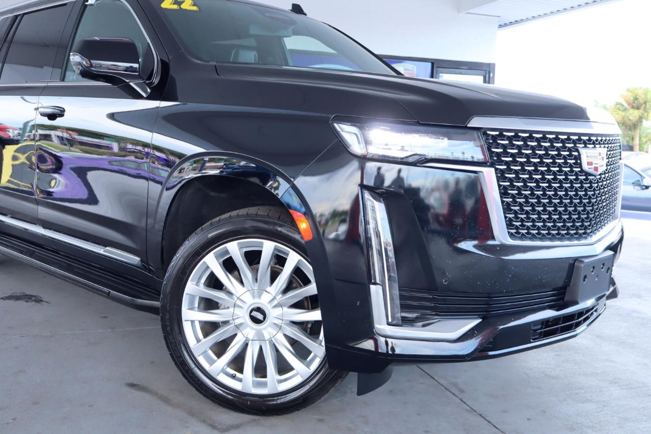 Cadillac Escalade ESV 2WD 4dr Luxury 2022