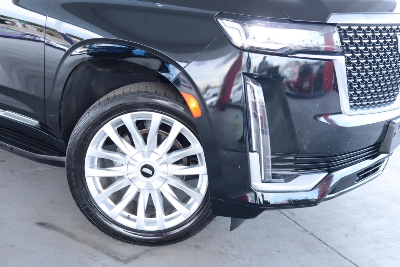 Cadillac Escalade ESV 2WD 4dr Luxury 2022