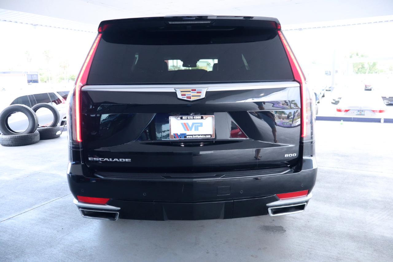 Cadillac Escalade ESV 2WD 4dr Luxury 2022