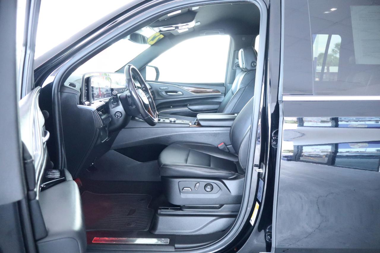 Cadillac Escalade ESV 2WD 4dr Luxury 2022