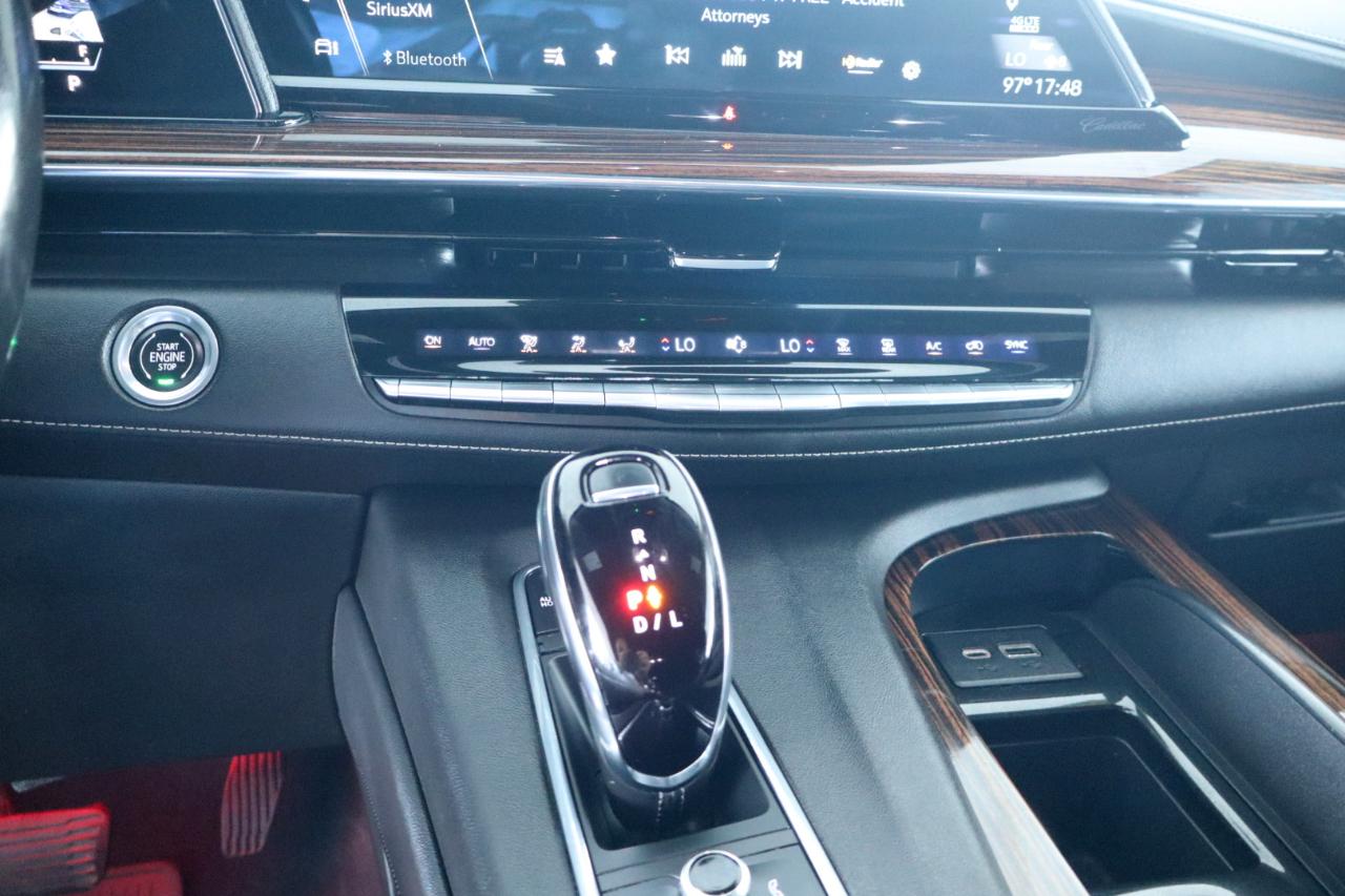Cadillac Escalade ESV 2WD 4dr Luxury 2022