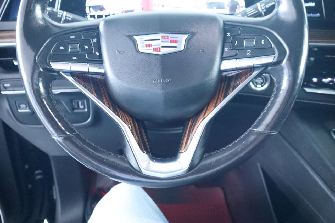 Cadillac Escalade ESV 2WD 4dr Luxury 2022