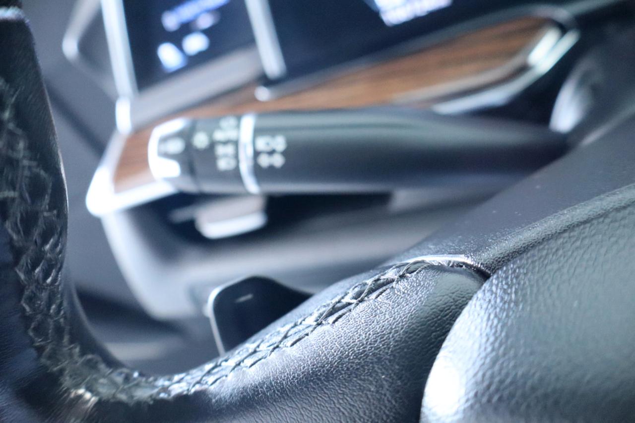 Cadillac Escalade ESV 2WD 4dr Luxury 2022