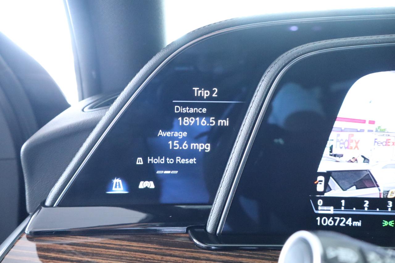 Cadillac Escalade ESV 2WD 4dr Luxury 2022