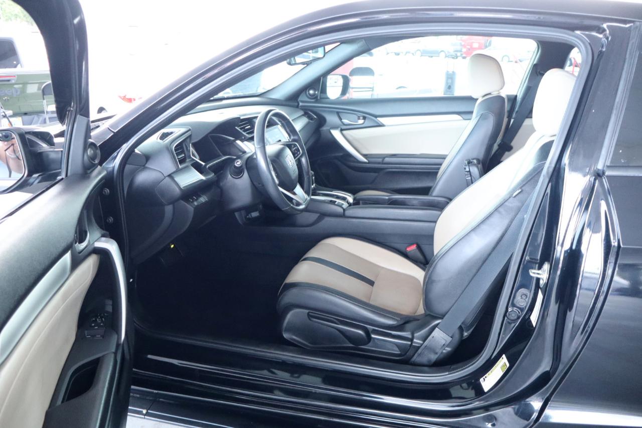 Honda Civic Coupe 2dr CVT Touring 2016