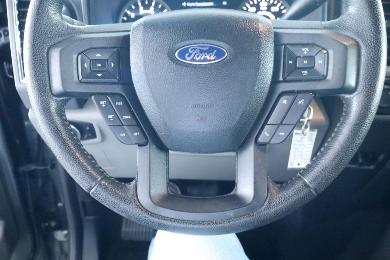 Ford F-150 4WD SuperCrew 145" XLT 2015