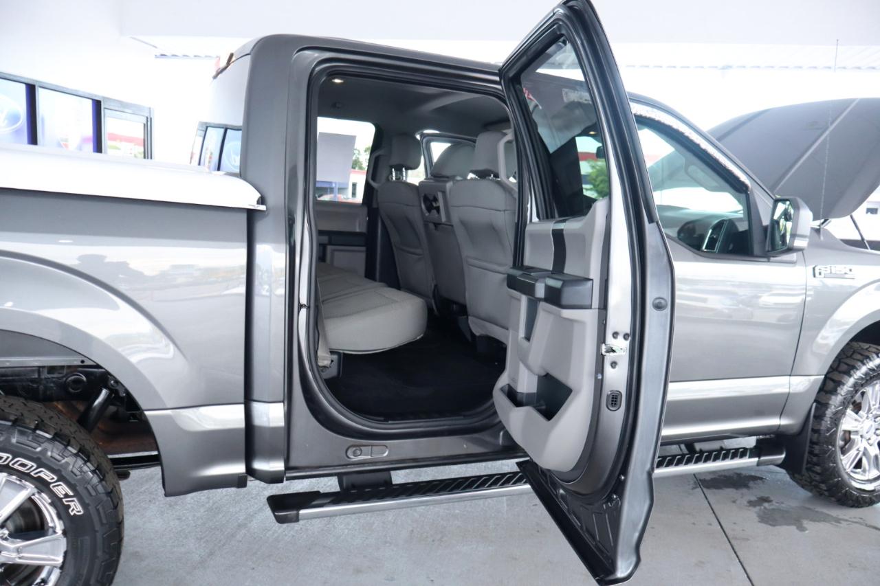 Ford F-150 4WD SuperCrew 145" XLT 2015