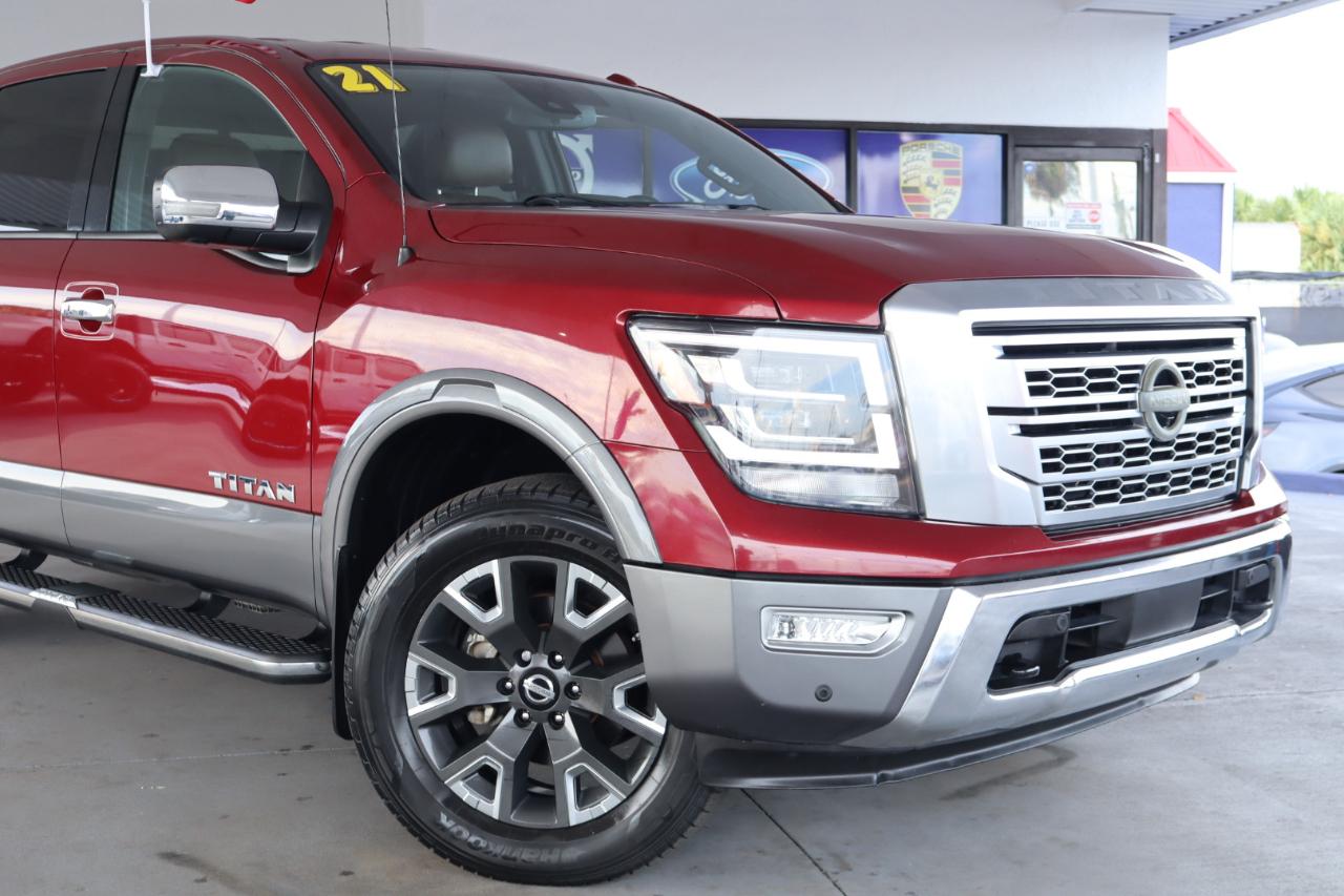 Nissan Titan 4x4 Crew Cab Platinum Reserve 2021