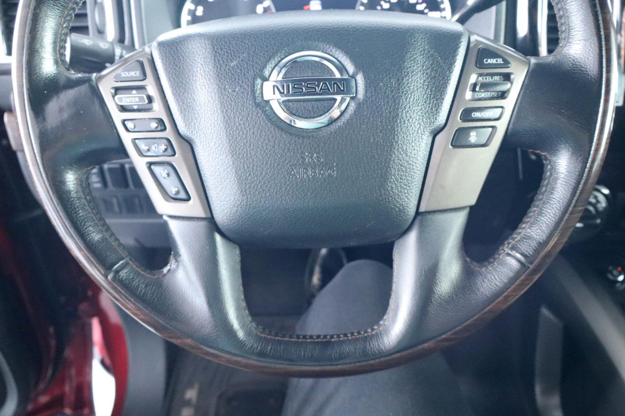 Nissan Titan 4x4 Crew Cab Platinum Reserve 2021
