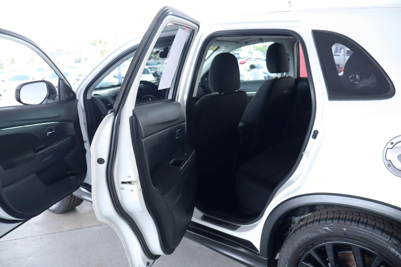 Mitsubishi Outlander Sport AWD 4dr CVT ES 2018