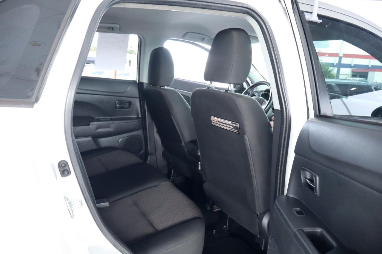 Mitsubishi Outlander Sport AWD 4dr CVT ES 2018