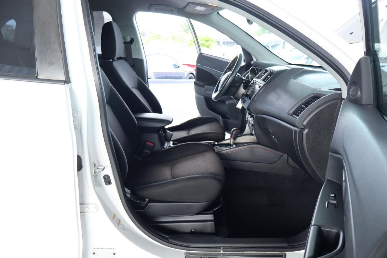 Mitsubishi Outlander Sport AWD 4dr CVT ES 2018