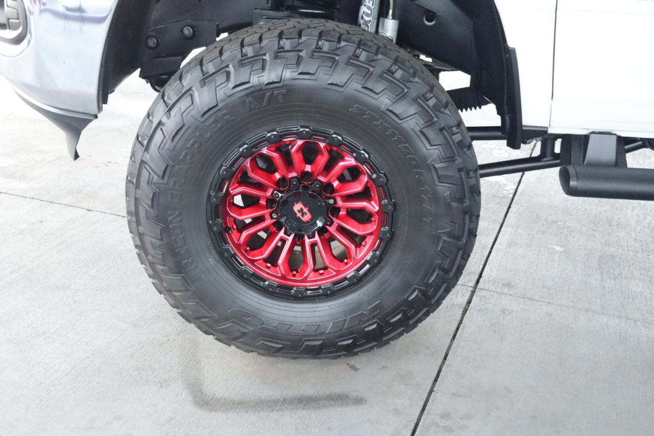 RAM 2500 Tradesman 4x4 Crew Cab 6'4" Box 2019