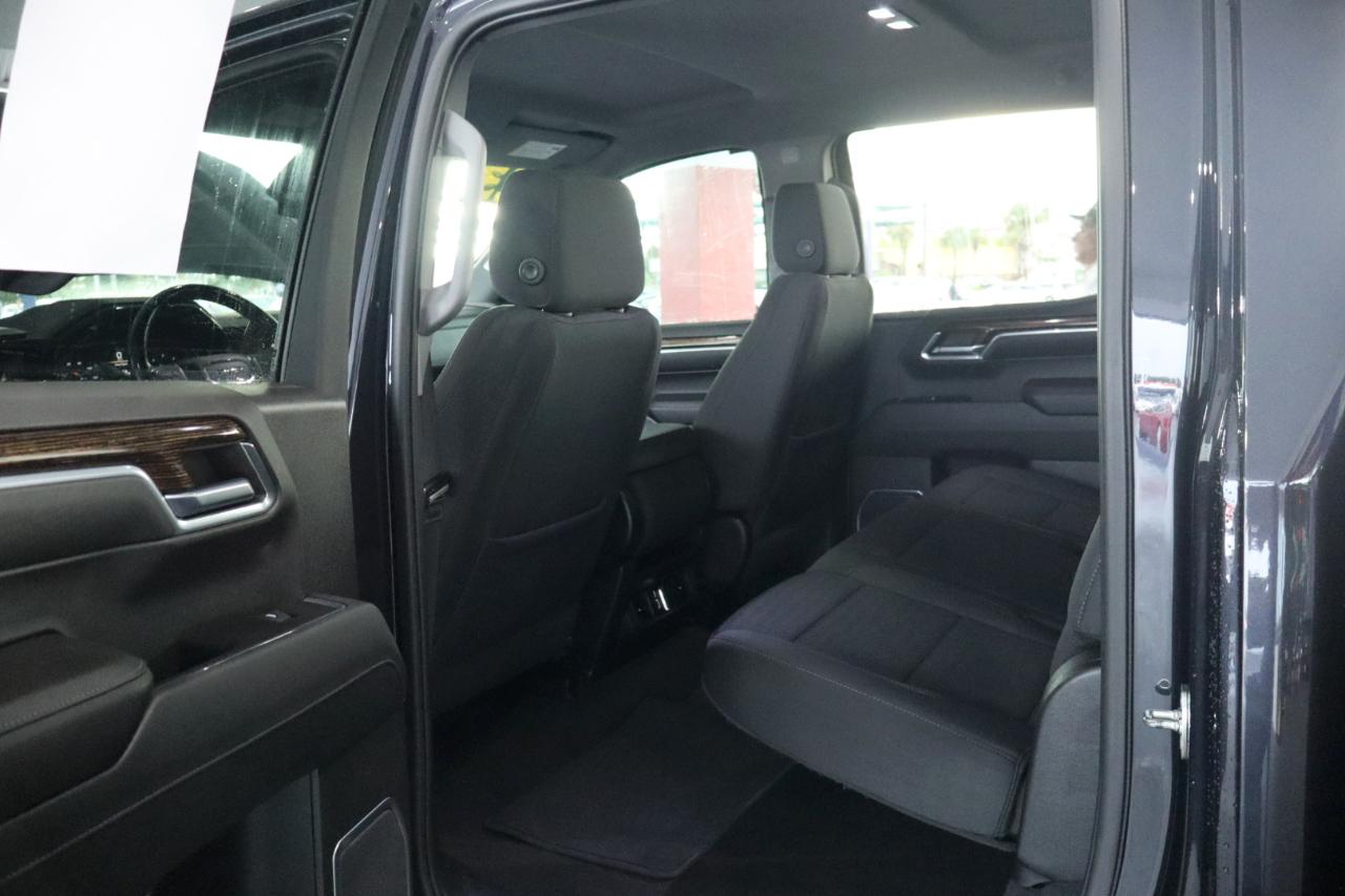 GMC Sierra 1500 2WD Crew Cab 147" SLE 2023