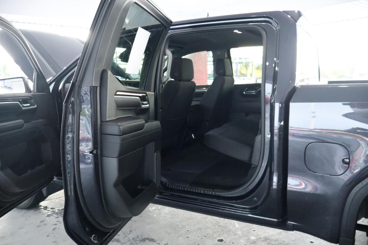 GMC Sierra 1500 2WD Crew Cab 147" SLE 2023