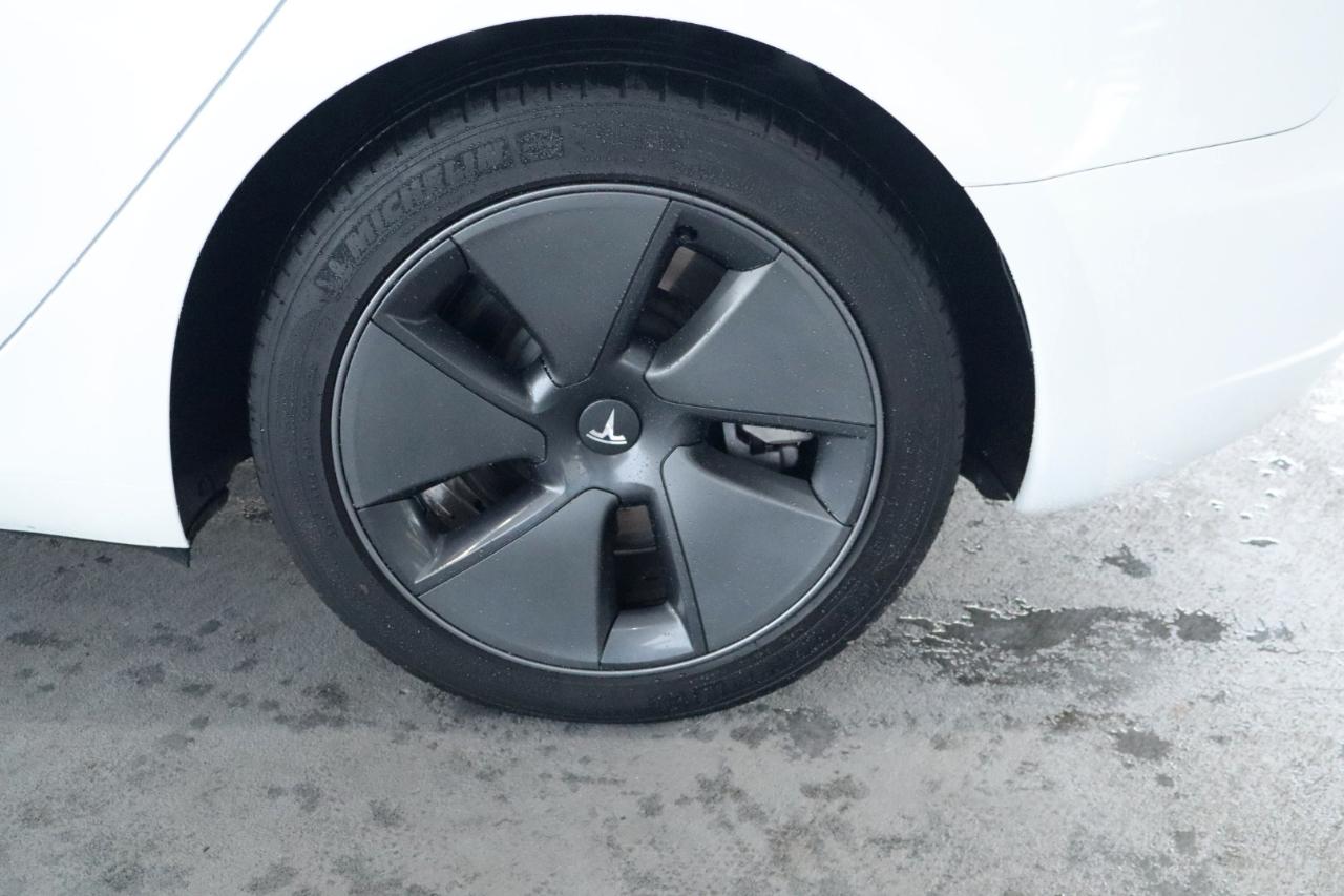 Tesla Model 3 RWD 2023