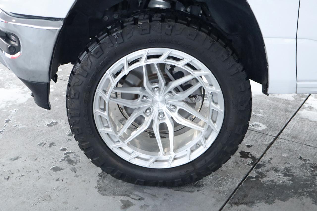 RAM 1500 Laramie 4x4 Crew Cab 6'4" Box 2023