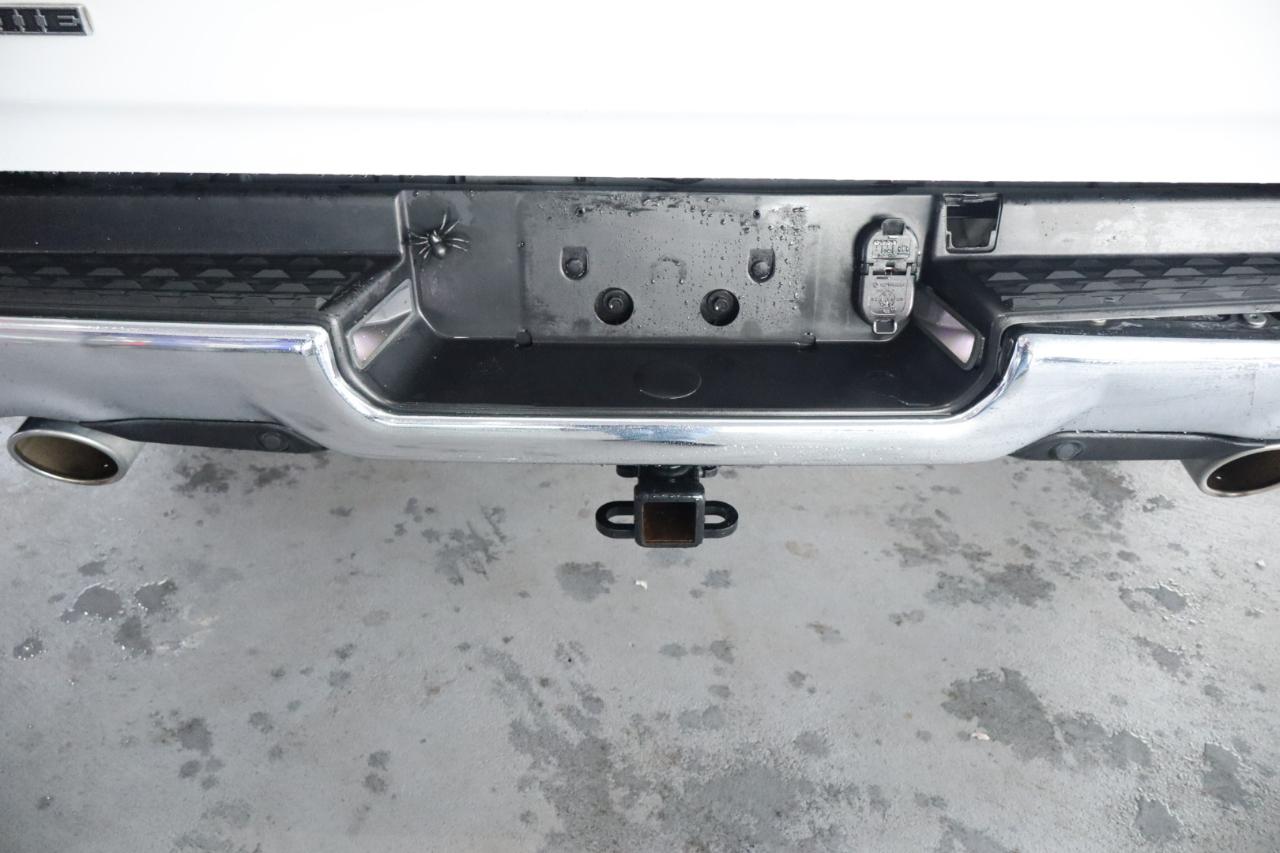 RAM 1500 Laramie 4x4 Crew Cab 6'4" Box 2023