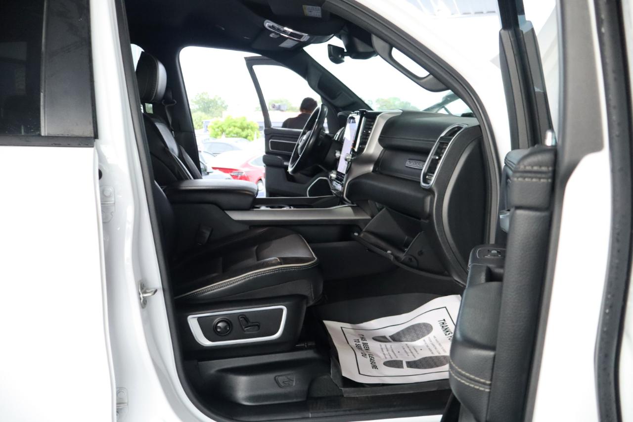 RAM 1500 Laramie 4x4 Crew Cab 6'4" Box 2023