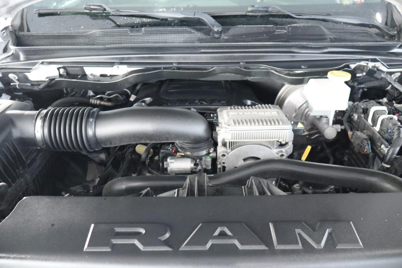 RAM 1500 Laramie 4x4 Crew Cab 6'4" Box 2023