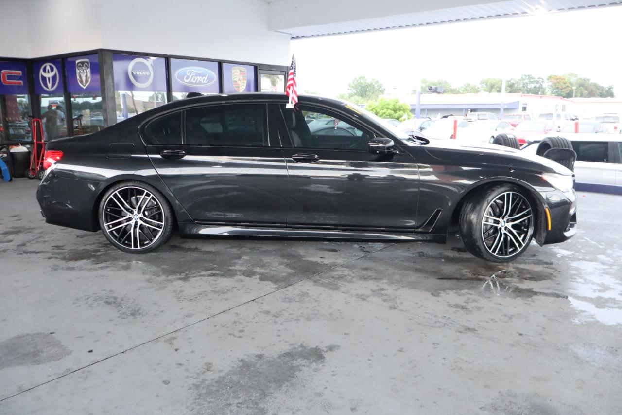 BMW 7 Series 740i Sedan 2017