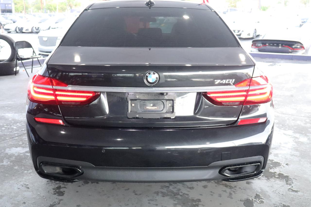BMW 7 Series 740i Sedan 2017