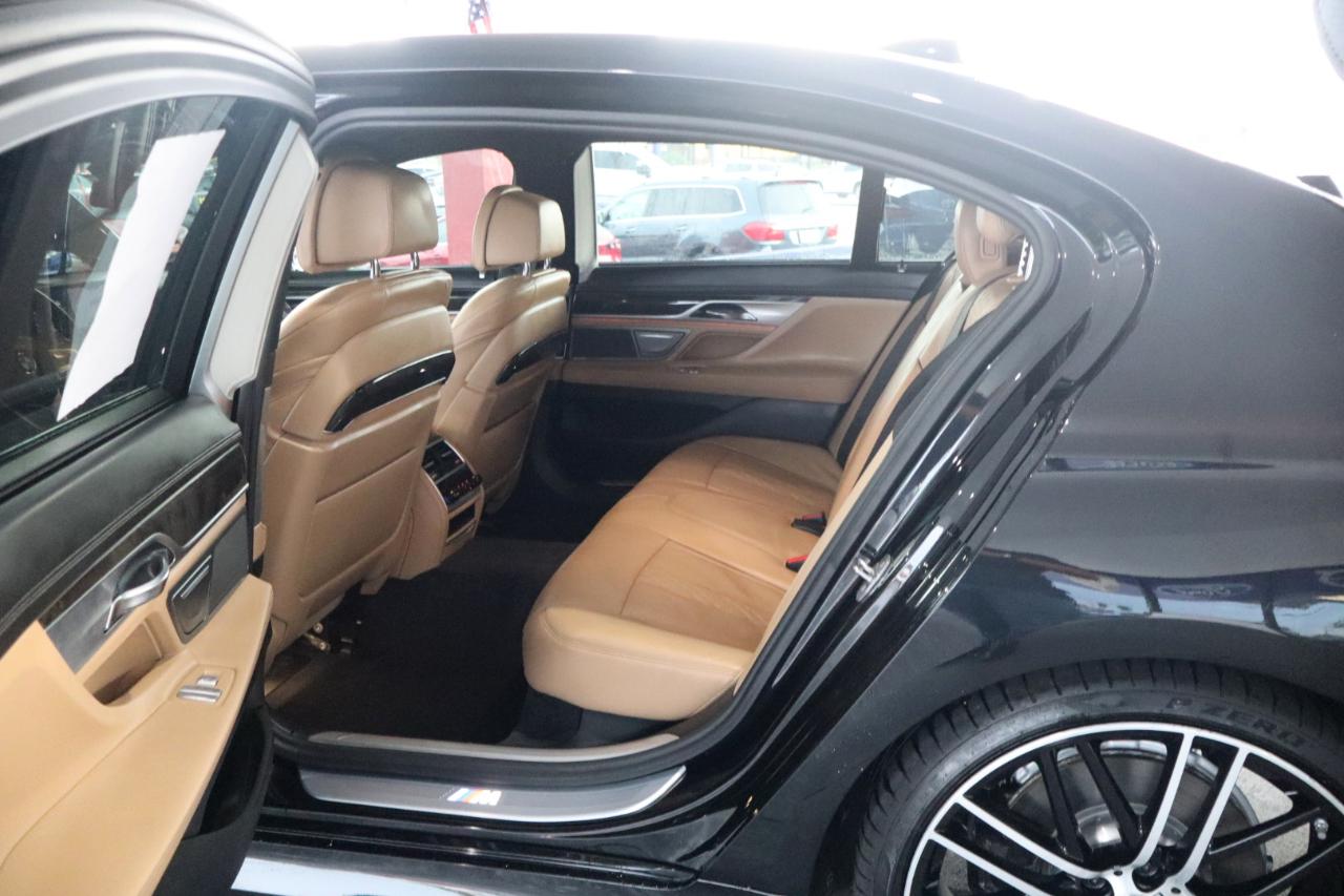 BMW 7 Series 740i Sedan 2017