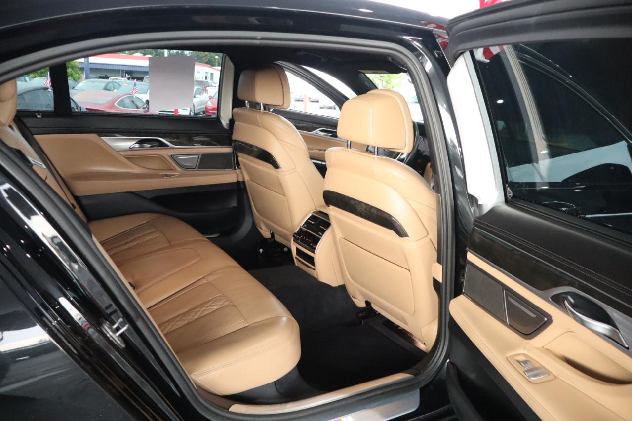 BMW 7 Series 740i Sedan 2017