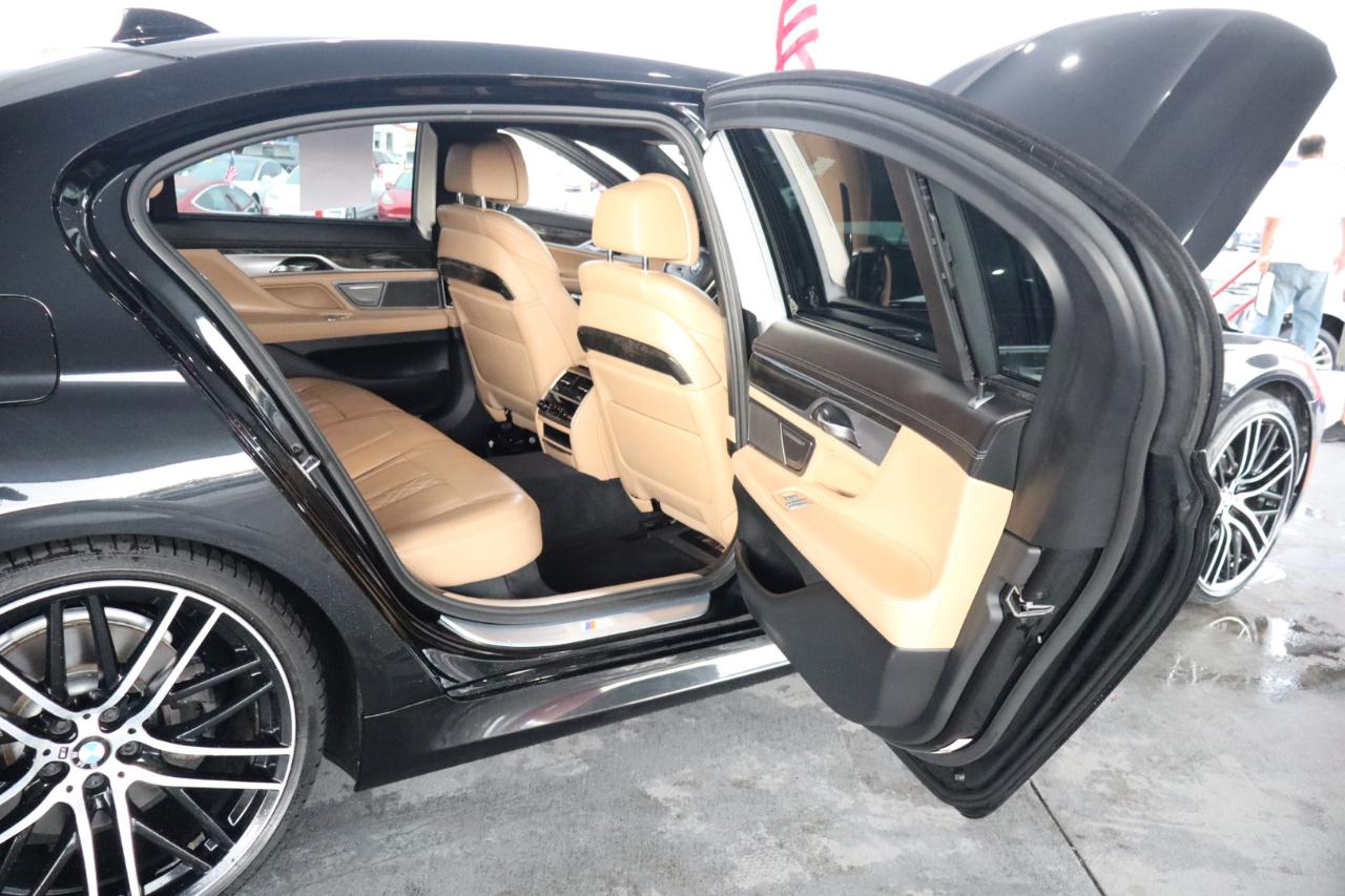 BMW 7 Series 740i Sedan 2017