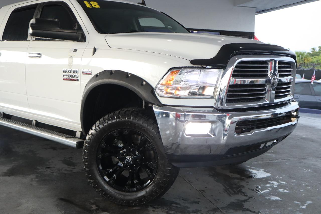 RAM 2500 Big Horn 4x4 Mega Cab 6'4" Box 2018