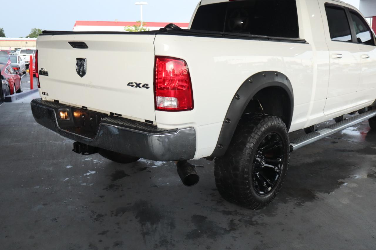 RAM 2500 Big Horn 4x4 Mega Cab 6'4" Box 2018