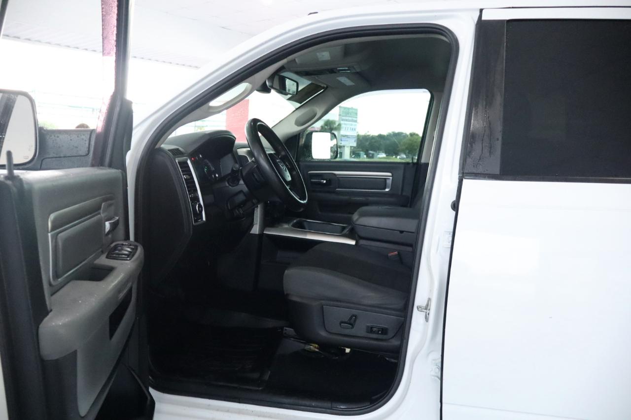 RAM 2500 Big Horn 4x4 Mega Cab 6'4" Box 2018
