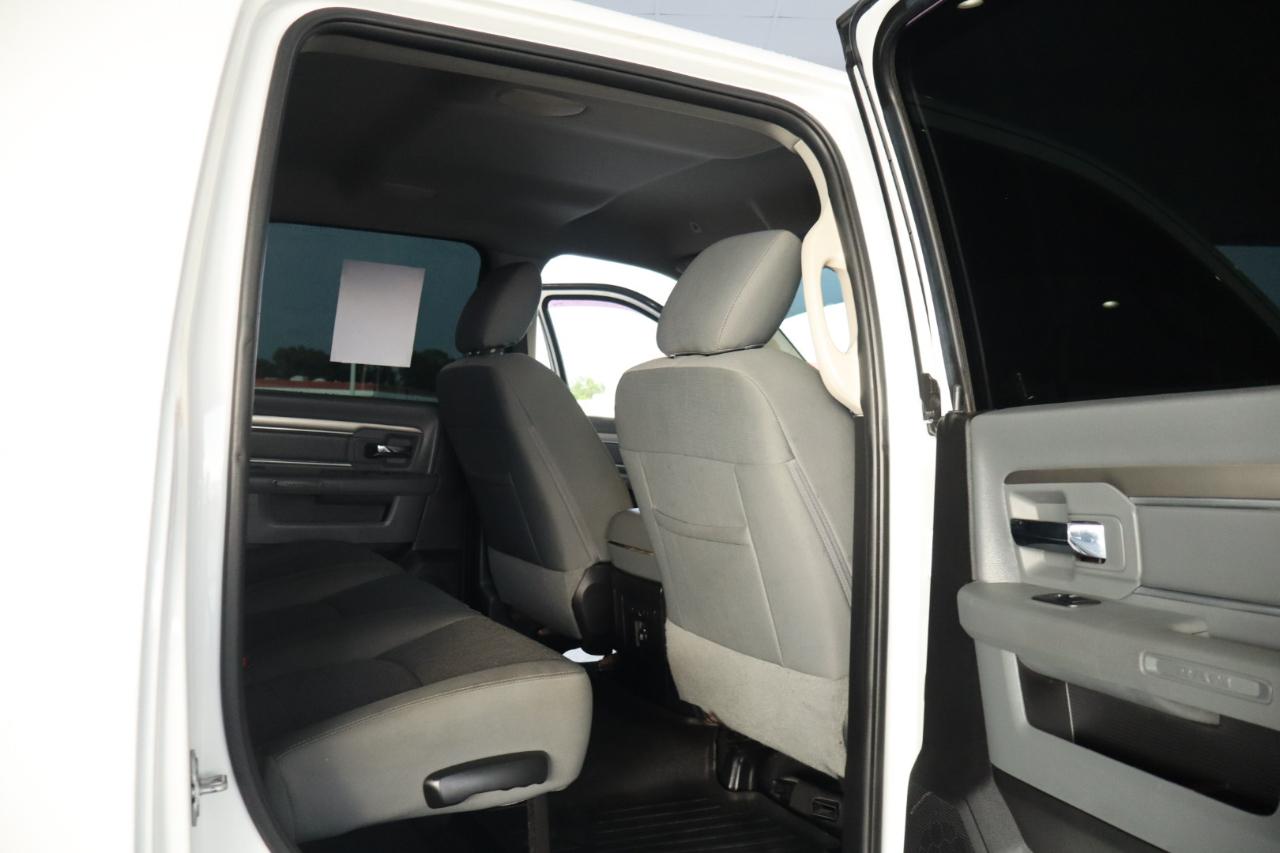 RAM 2500 Big Horn 4x4 Mega Cab 6'4" Box 2018