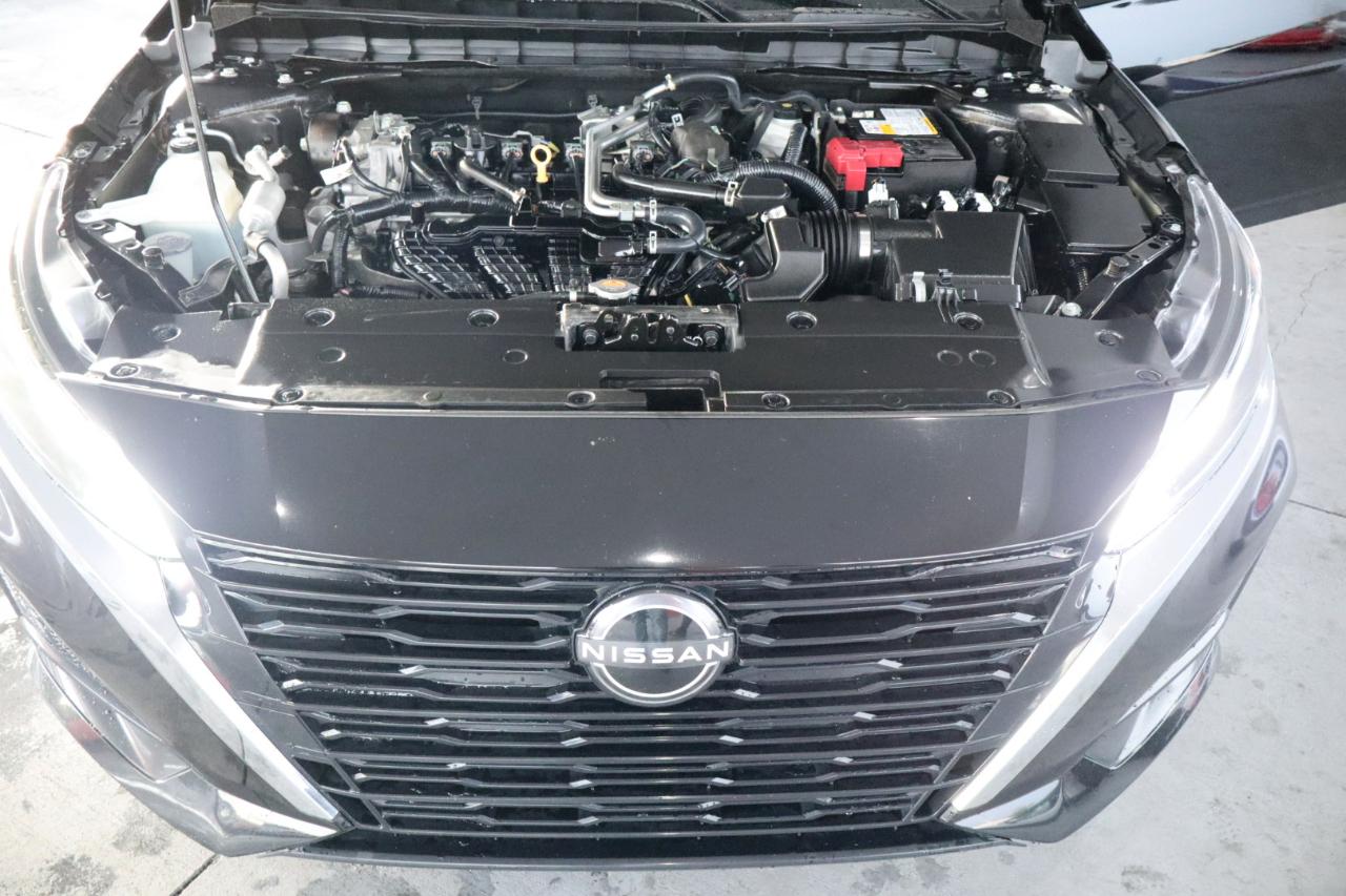 Nissan Altima 2.5 SV Sedan 2024