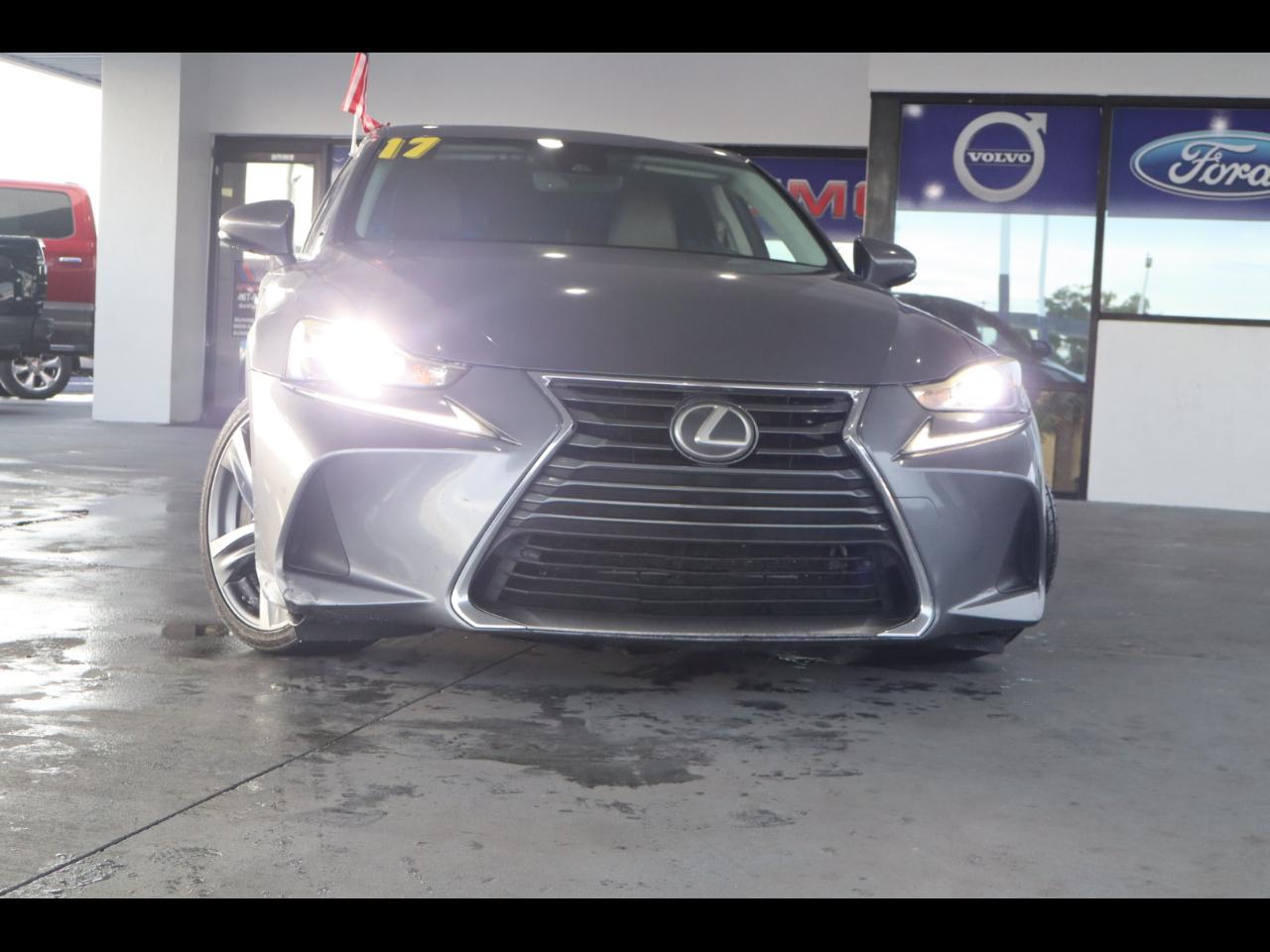 Lexus IS IS Turbo RWD 2017