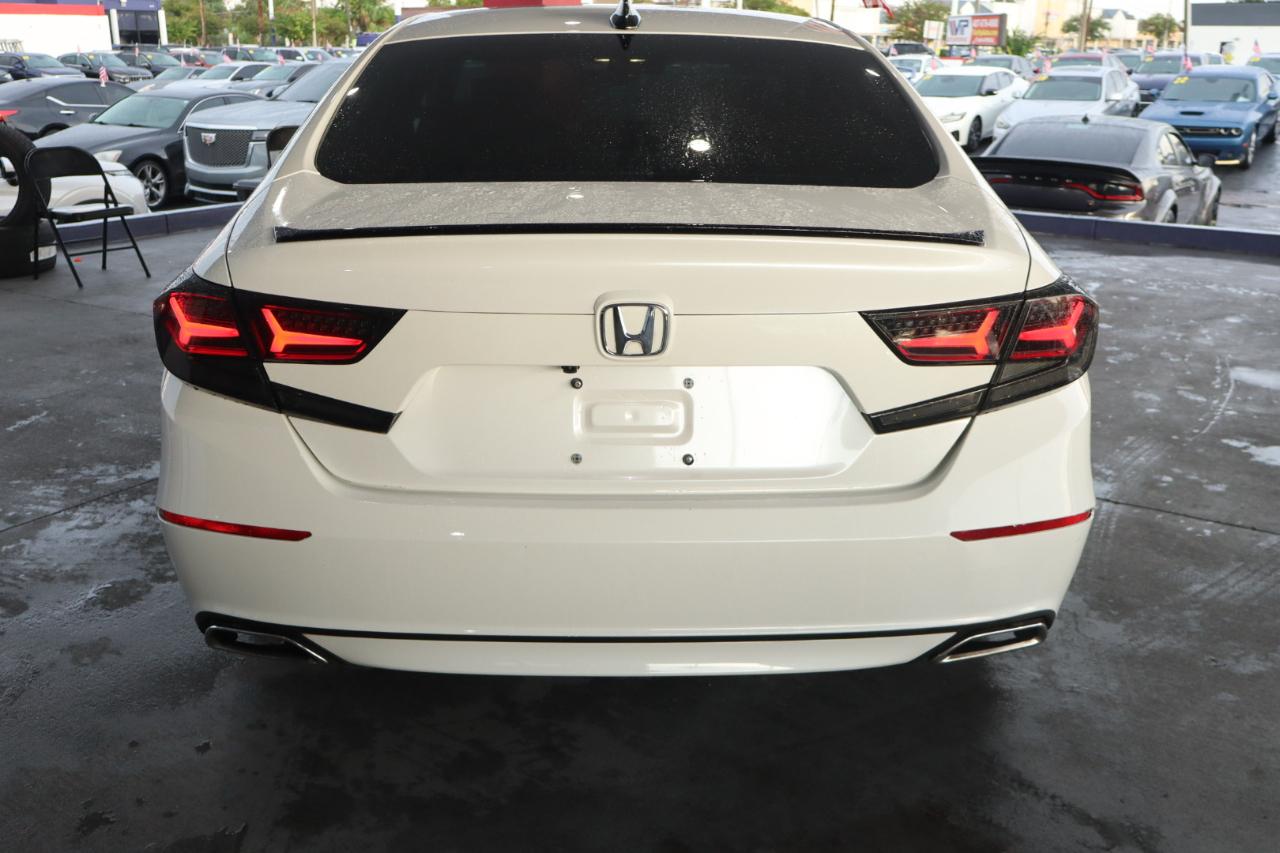 Honda Accord Sedan Sport 2.0T Auto 2022