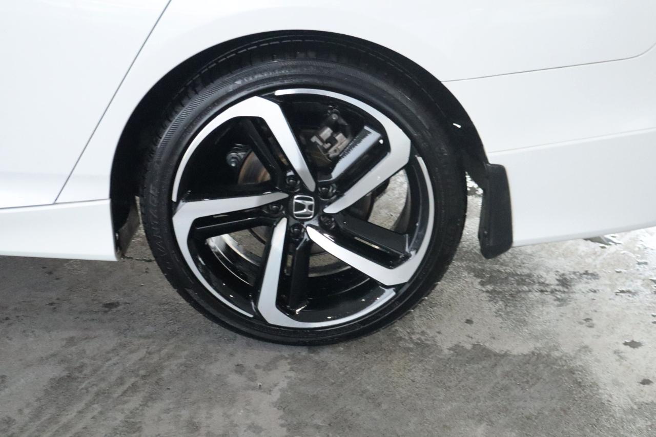 Honda Accord Sedan Sport 2.0T Auto 2022
