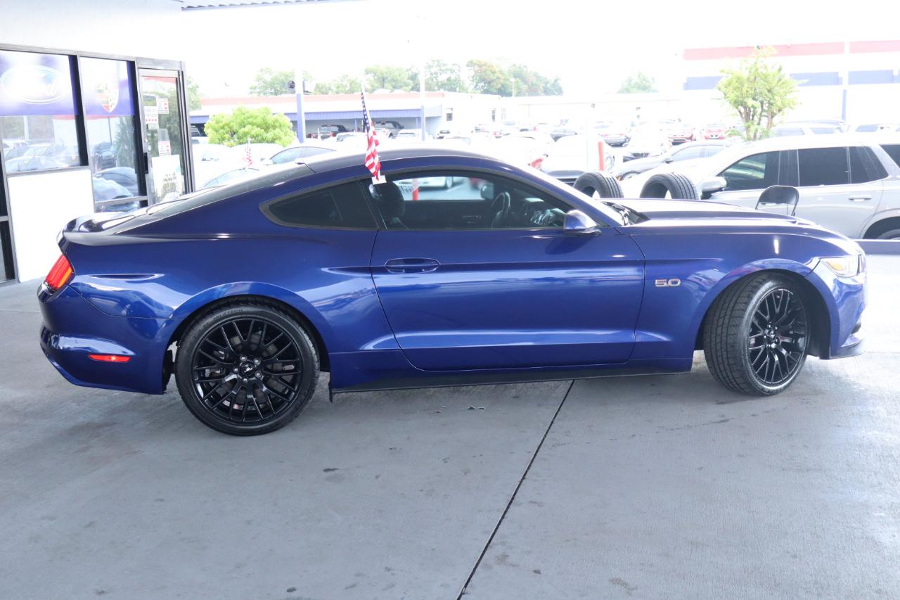 Ford Mustang 2dr Fastback GT 2016