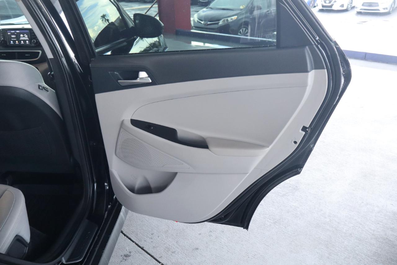 Hyundai Tucson SE FWD 2020