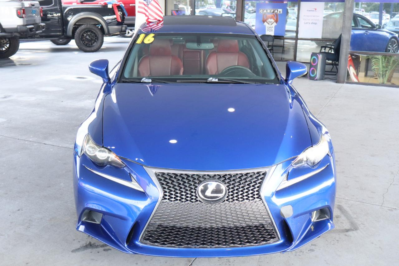 Lexus IS 350 4dr Sdn RWD 2016