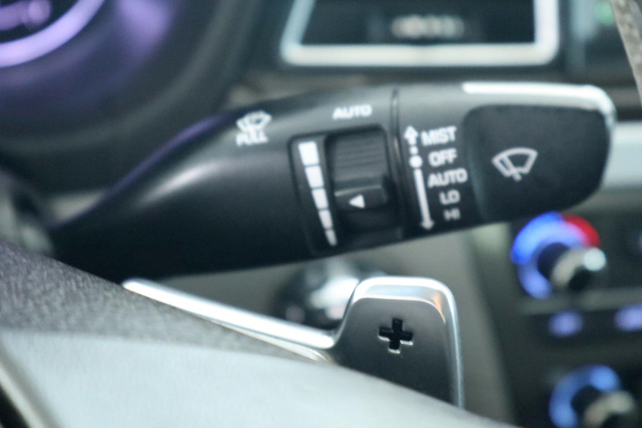Hyundai Genesis 4dr Sdn V6 3.8L RWD 2015