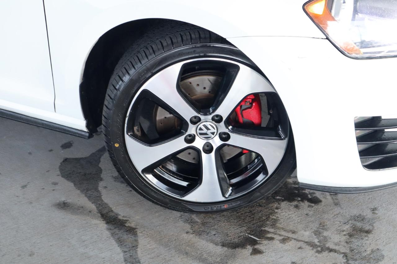 Volkswagen Golf GTI 2.0T 4-Door S DSG 2017